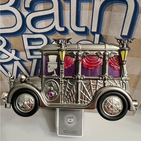 Bath & Body Works Halloween Hearse Car Tri-Projector Wallflower Fragrance Plug - Picture 3 of 5